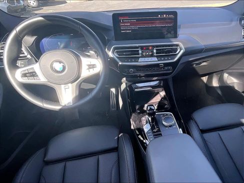 Used 2024 BMW X3 xDrive30i w/ Premium Package image 17