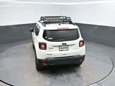 Used 2022 Jeep Renegade Altitude w/ Sun/Sound Group image 40