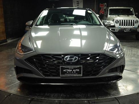 Used 2022 Hyundai Sonata Limited FWD image 3