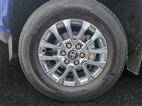 Certified 2024 Toyota Tacoma Limited w/ Limited Package (LT) image 4
