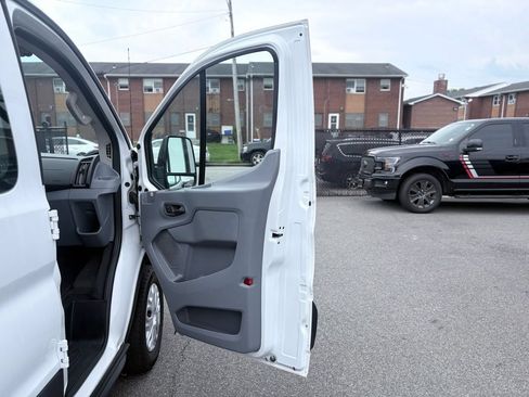 Used 2019 Ford Transit 350 XLT RWD image 37
