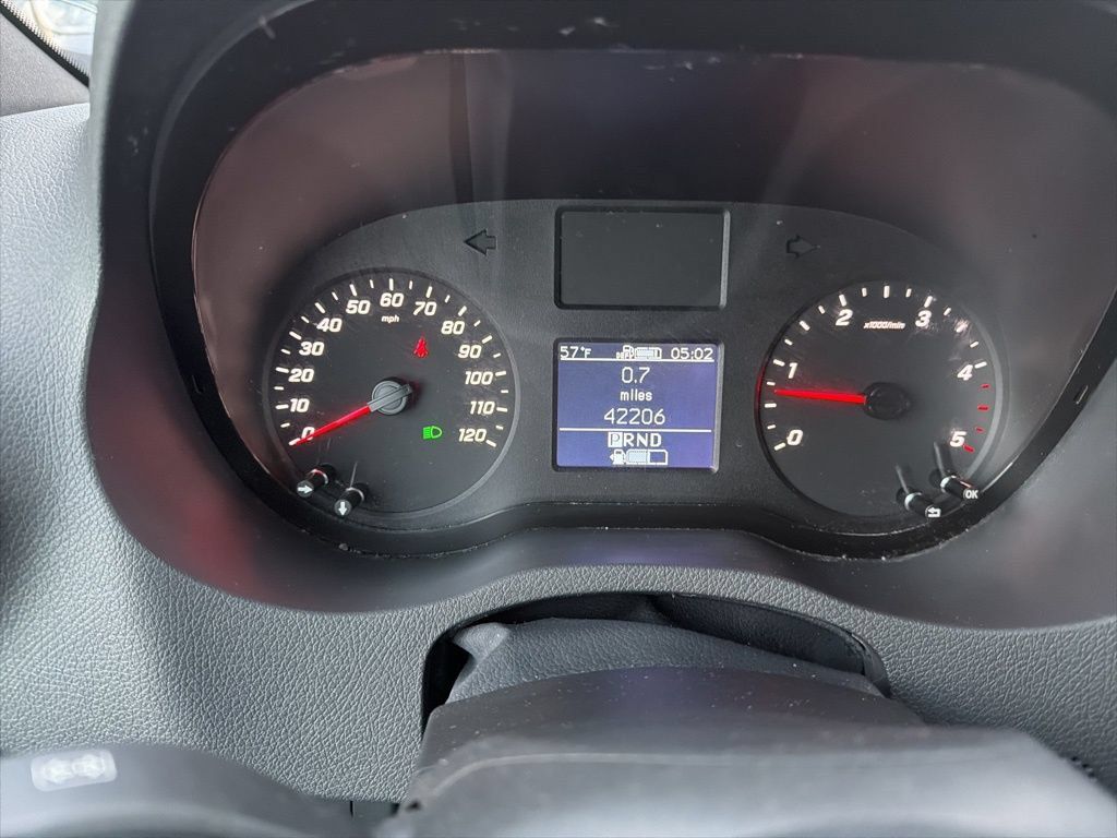 Used 2019 Mercedes-Benz Sprinter 2500 image 14