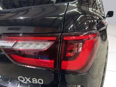 Used 2018 INFINITI QX80 2WD image 16