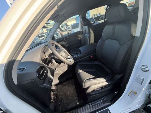 New 2025 Honda Pilot EX-L image 14