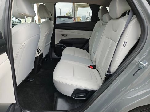 Used 2025 Hyundai Tucson SEL FWD image 17