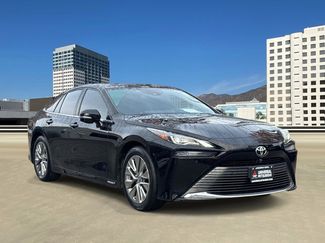 Used 2023 Toyota Mirai video 1