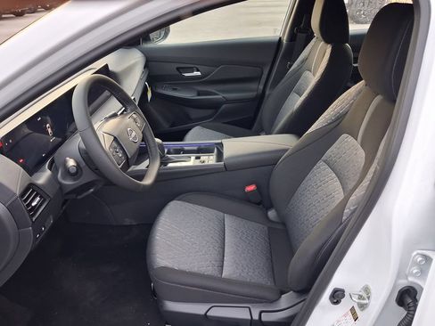 New 2026 Nissan Sentra SV w/ Floor Mat Package FWD image 7