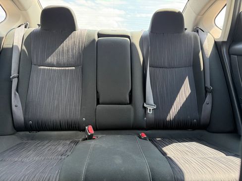 Used 2019 Nissan Sentra SV FWD image 22