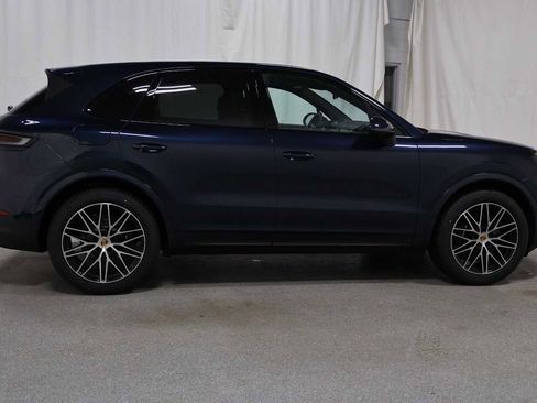 New 2026 Porsche Cayenne AWD/4WD image 10