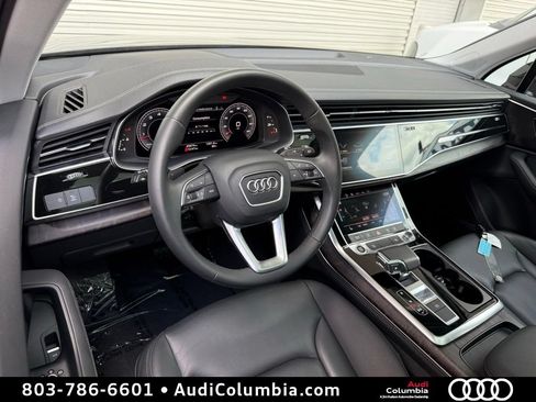 Used 2023 Audi Q7 3.0T Premium Plus AWD/4WD image 3