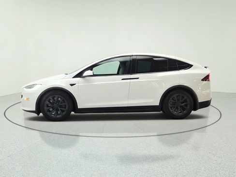 Used 2022 Tesla Model X AWD/4WD image 8
