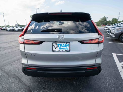 Used 2024 Honda CR-V EX image 5