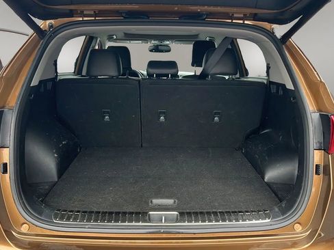 Used 2017 Kia Sportage SX image 9