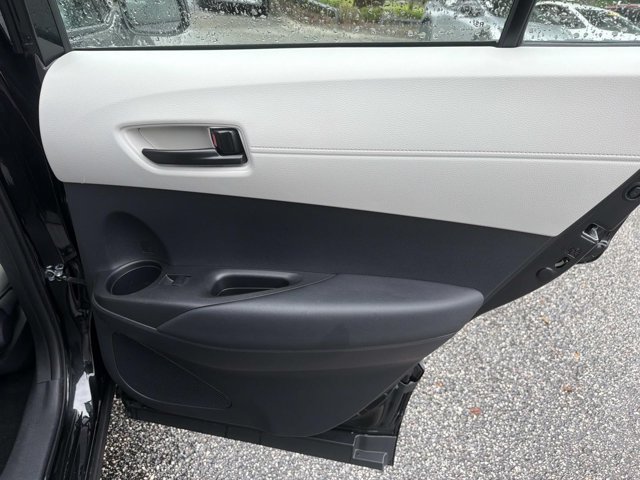 Certified 2025 Toyota Corolla Cross L FWD image 17