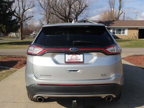Used 2017 Ford Edge SEL w/ Equipment Group 201A image 8