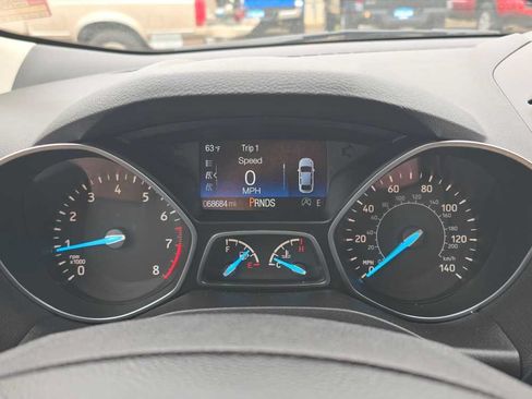 Used 2017 Ford Escape SE AWD/4WD image 20