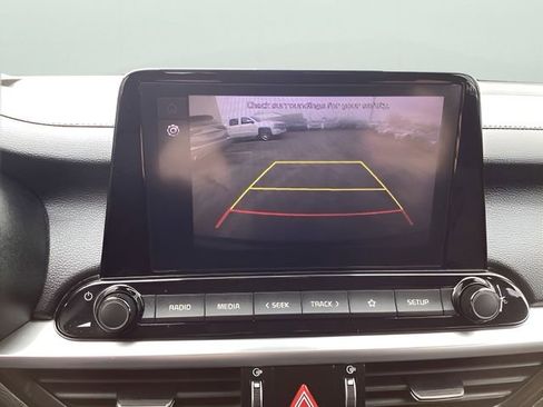 Used 2023 Kia Forte LXS image 27