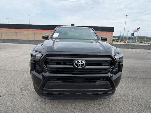 New 2026 Toyota Tacoma SR image 11