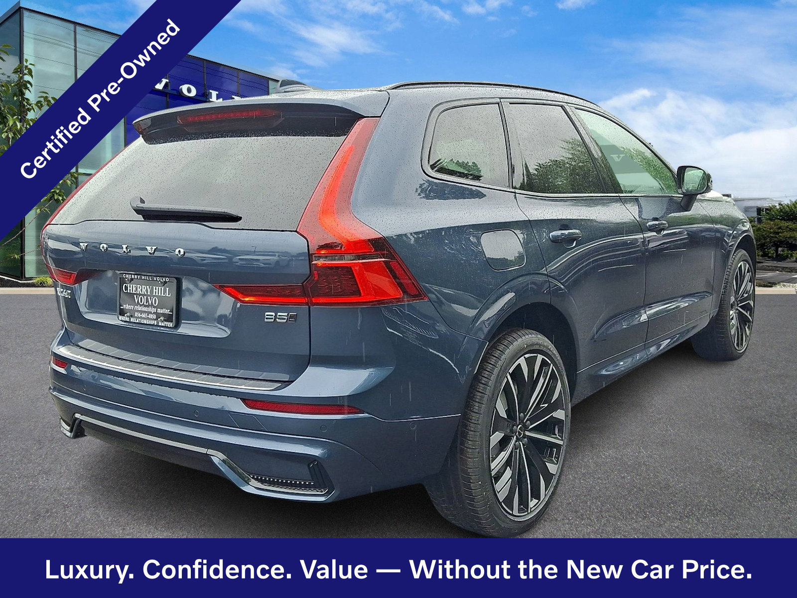 Used 2026 Volvo XC60 B5 Ultra w/ Protection Package Premier AWD/4WD image 5