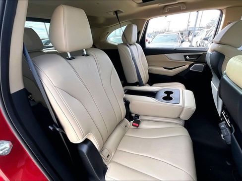 Certified 2025 Acura MDX w/ Technology Package image 33