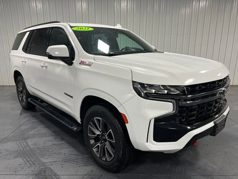 Used 2021 Chevrolet Tahoe Z71 w/ Z71 Signature Package image 19