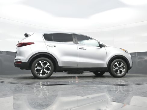 Used 2022 Kia Sportage LX AWD/4WD image 41