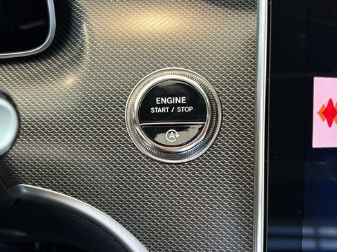 New 2026 Mercedes-Benz C 300 4MATIC Sedan image 19