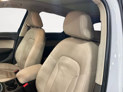 Used 2017 Audi Q5 2.0T Premium AWD/4WD image 9