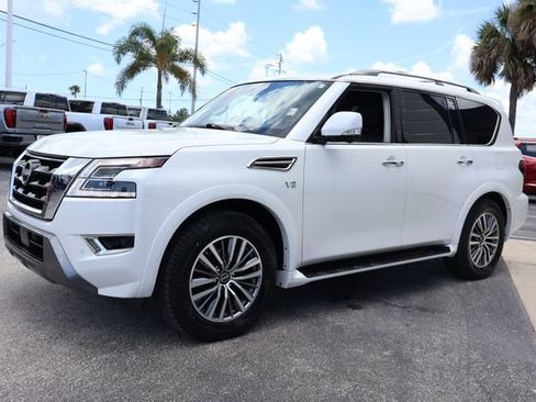 Used 2022 Nissan Armada SL RWD image 5
