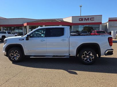 New 2026 GMC Sierra 1500 SLT