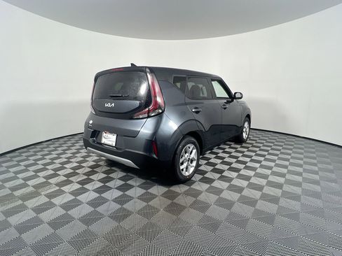 New 2025 Kia Soul LX image 3