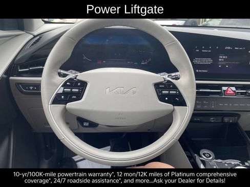Certified 2023 Kia Niro Wind w/ Wind Preserve Package FWD image 18