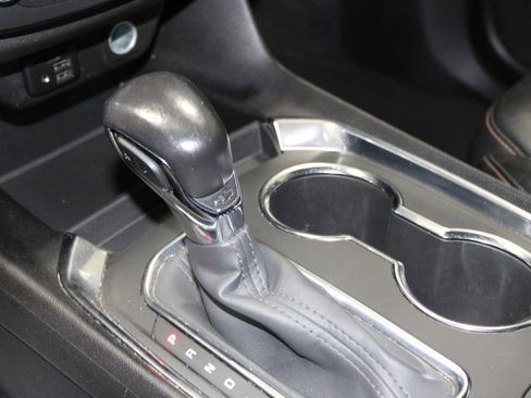 Used 2021 Chevrolet Traverse RS FWD image 49