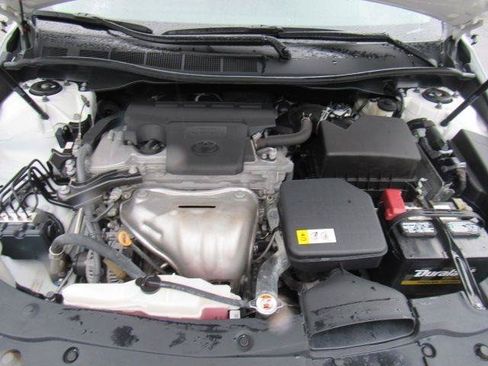Used 2017 Toyota Camry LE FWD image 34