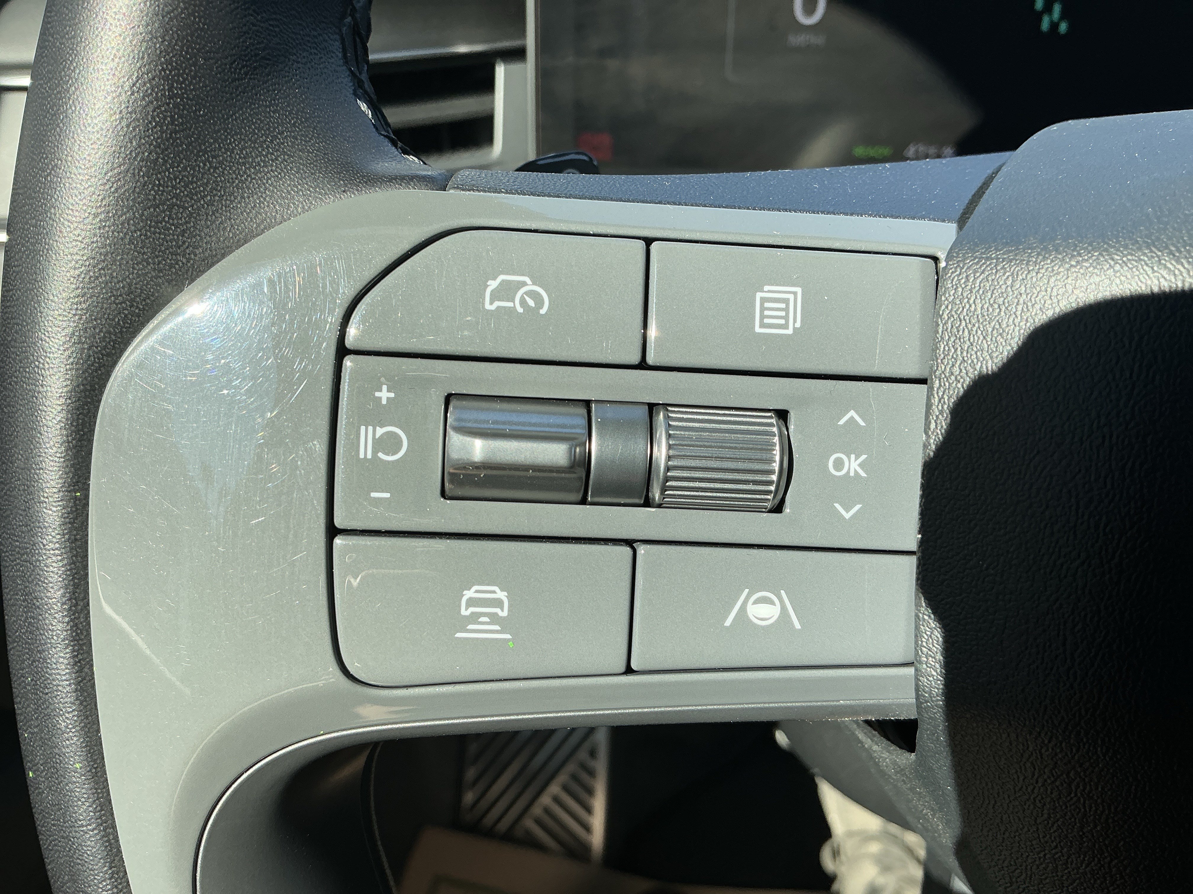 Certified 2024 Kia EV9 GT-Line AWD/4WD image 27