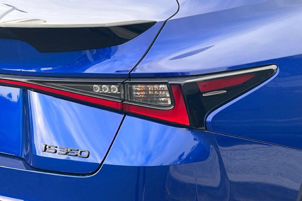 Used 2026 Lexus IS 350 F Sport RWD image 26