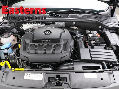 Used 2018 Volkswagen Beetle 2.0T S image 7