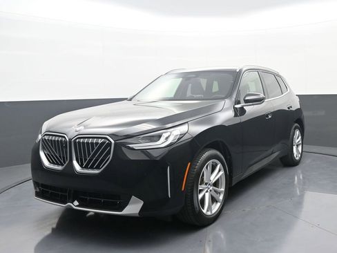 Used 2025 BMW X3 xDrive30i w/ Premium Package AWD/4WD image 1