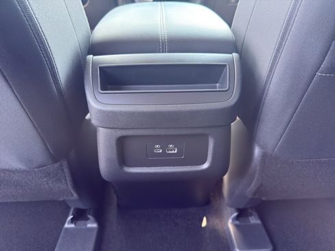 Certified 2025 Nissan Pathfinder S AWD/4WD image 31