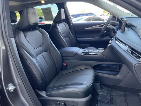 Certified 2023 INFINITI QX60 Luxe FWD image 24