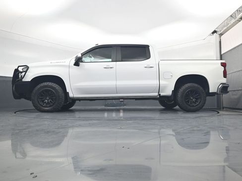 Used 2021 Chevrolet Silverado 1500 LT image 18