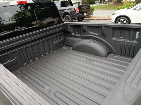 Used 2020 Ford F150 XLT w/ Equipment Group 302A Luxury RWD image 10