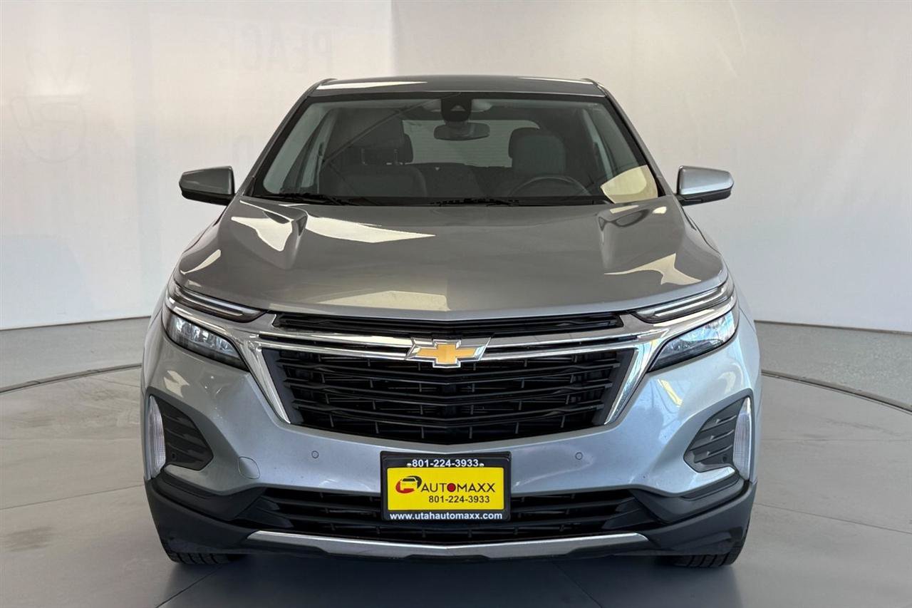 Used 2023 Chevrolet Equinox LT w/ Driver Convenience Package AWD/4WD image 2