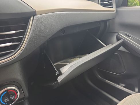 Used 2022 Ford Escape S AWD/4WD image 26