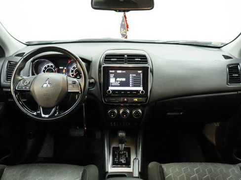 Used 2024 Mitsubishi Outlander Sport AWD image 23