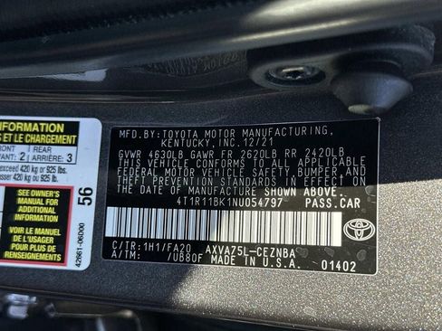 Used 2022 Toyota Camry LE w/ Cold Weather Package AWD/4WD image 33