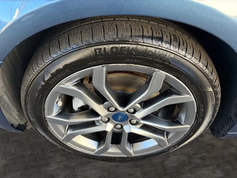 Used 2019 Ford Fusion Titanium FWD image 37