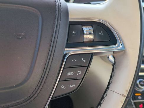 Used 2018 Lincoln Continental Black Label w/ Rear-seat Package FWD image 18
