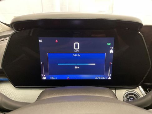 Used 2024 Chevrolet Trax LT w/ Driver Confidence Package FWD image 12