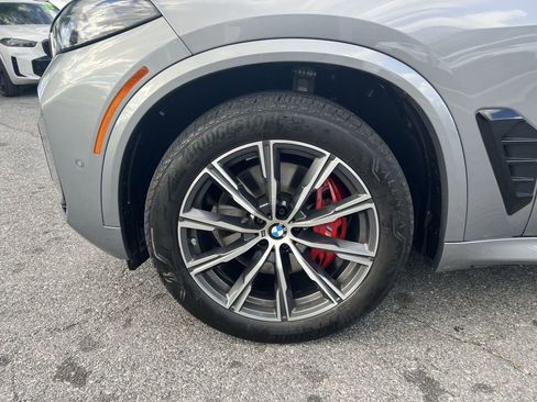 Used 2025 BMW X5 xDrive40i w/ M Sport Package image 20